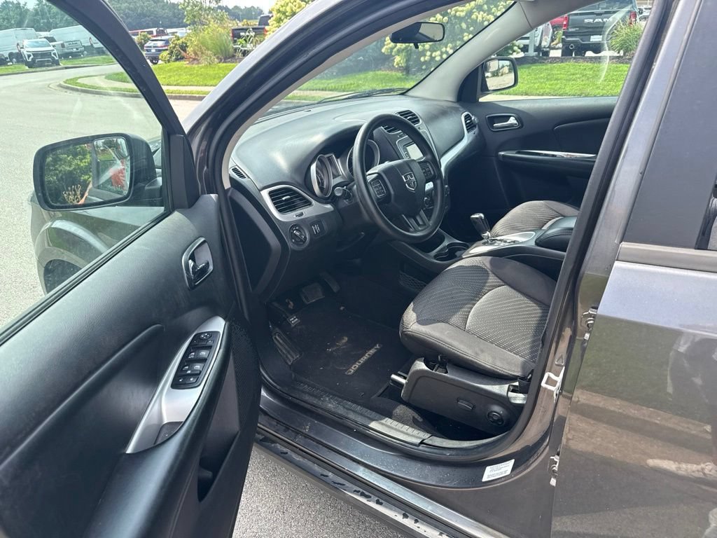 Used 2014 Dodge Journey SXT w/ Flexible Seating Group AWD/4WD image 5