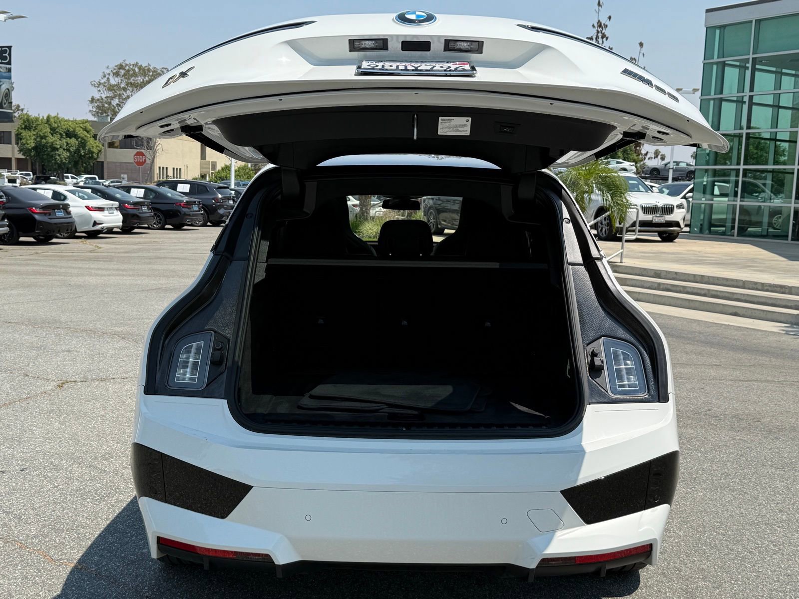 Used 2025 BMW iX M60 image 19