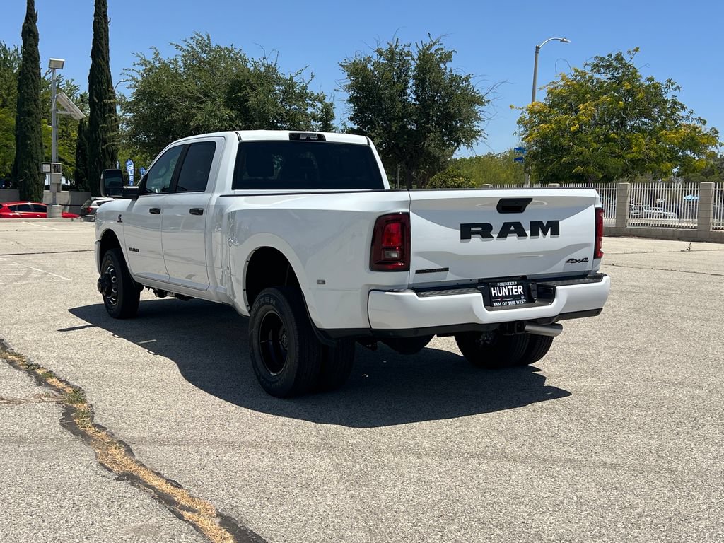 New 2026 RAM 3500 Big Horn AWD/4WD image 4