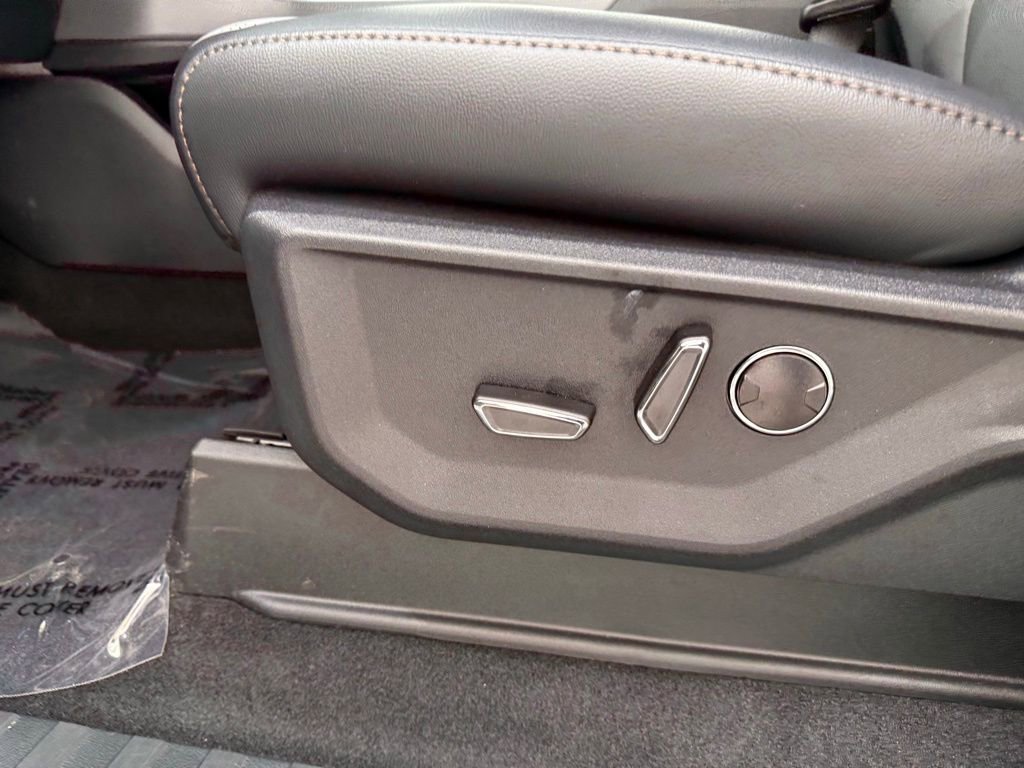 New 2025 Ford F150 Lightning Lariat AWD/4WD image 11