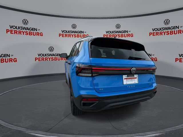 Certified 2025 Volkswagen Taos SE AWD/4WD image 6