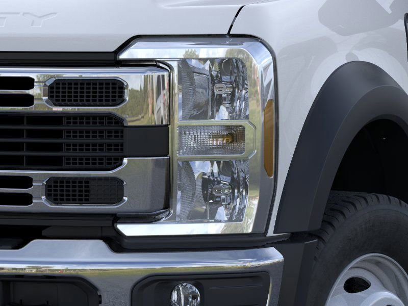 New 2026 Ford F450 XL w/ XL Chrome Package image 18