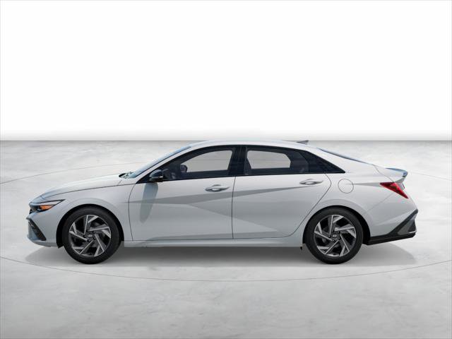 New 2025 Hyundai Elantra Sport image 3