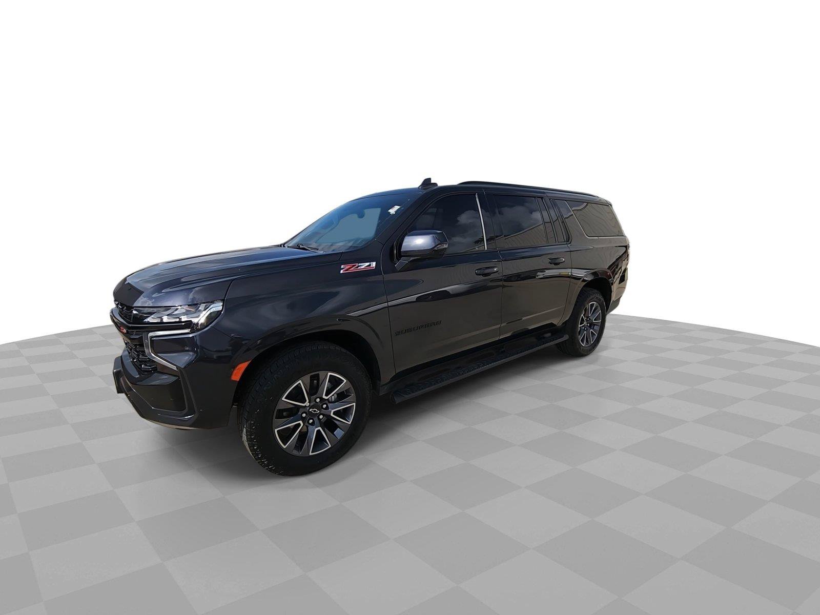 Used 2023 Chevrolet Suburban Z71 w/ Luxury Package AWD/4WD image 4