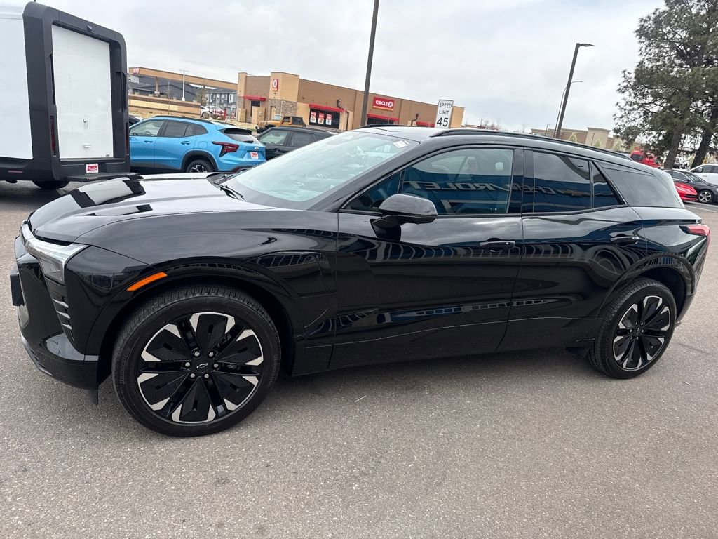 Used 2025 Chevrolet Blazer EV RS image 2