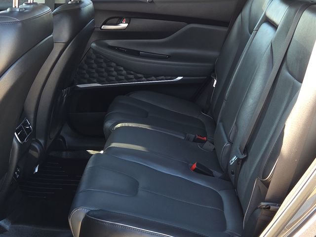 Used 2022 Hyundai Santa Fe Limited image 17