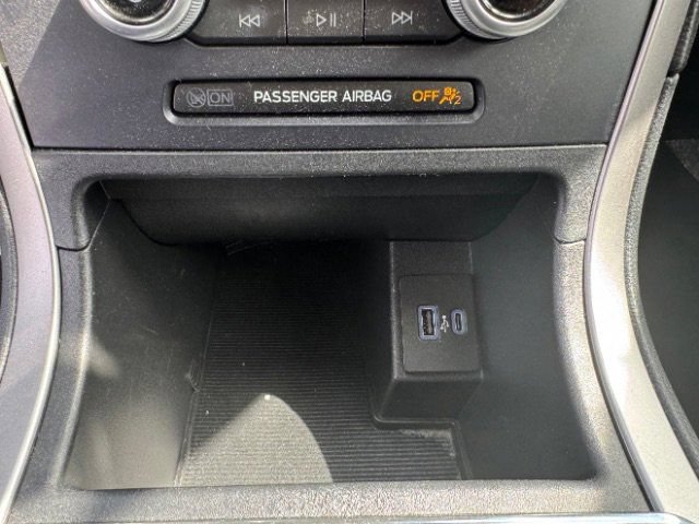 Used 2022 Ford Edge SEL AWD/4WD image 32