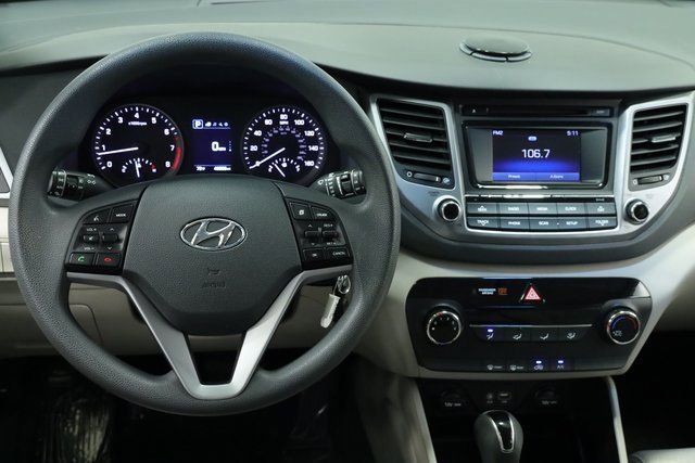 Used 2017 Hyundai Tucson SE image 12