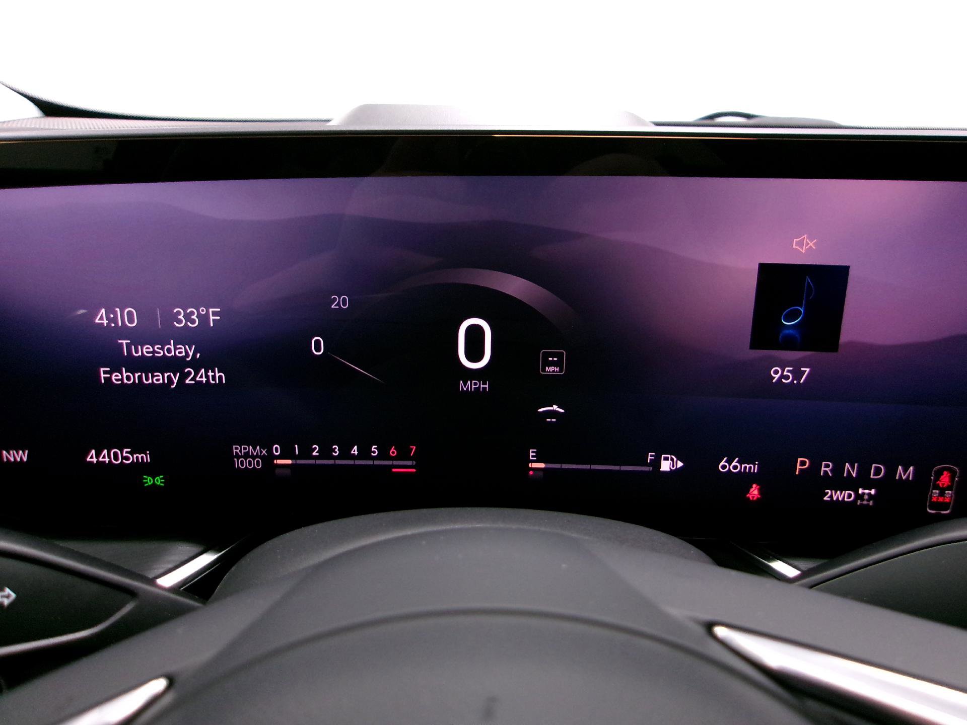 Certified 2025 Buick Envision Preferred image 8