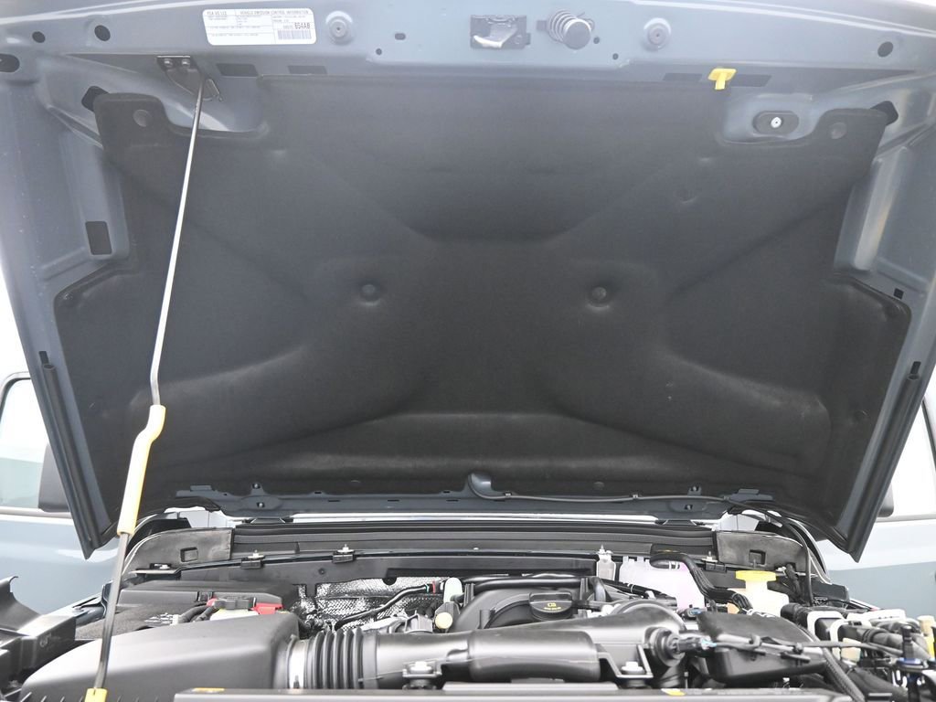 New 2025 Jeep Gladiator Mojave w/ Safety Group image 21