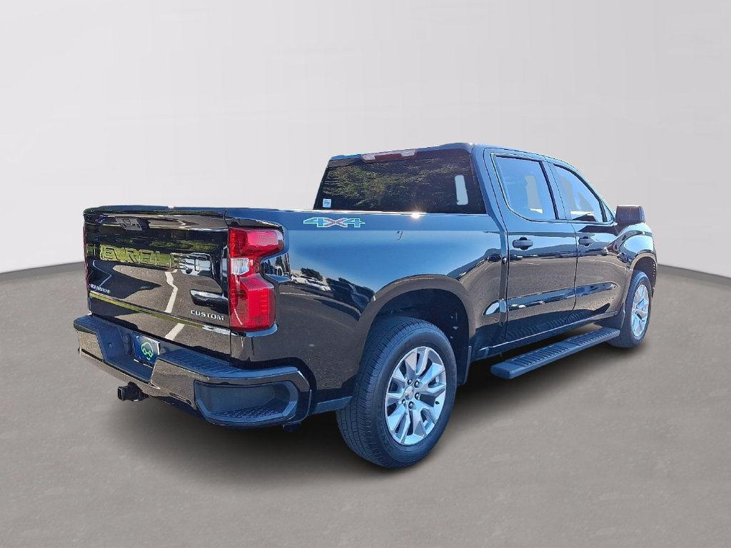 Certified 2022 Chevrolet Silverado 1500 Custom AWD/4WD image 6