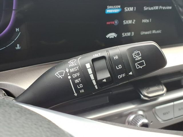 Used 2025 Kia Telluride S image 23