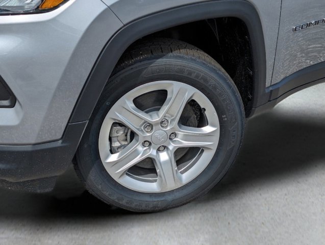 New 2023 Jeep Compass Sport image 9