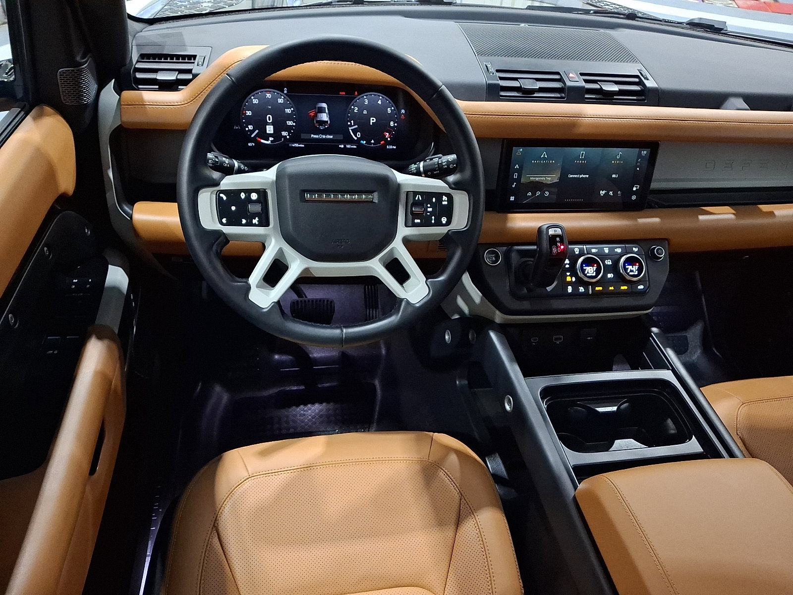 Certified 2024 Land Rover Defender 110 S image 10