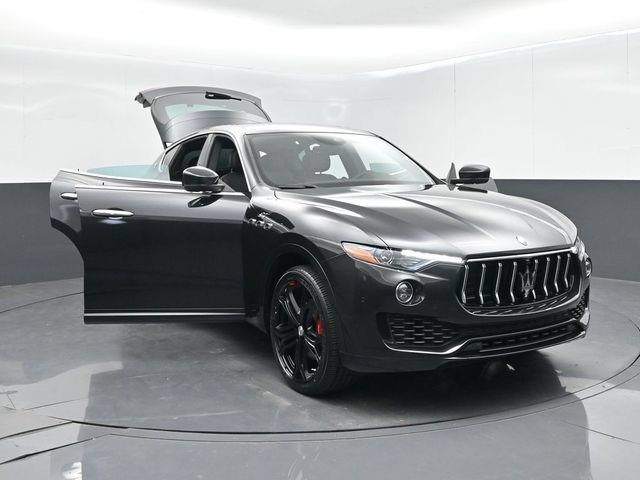 Used 2023 Maserati Levante GT AWD/4WD image 62