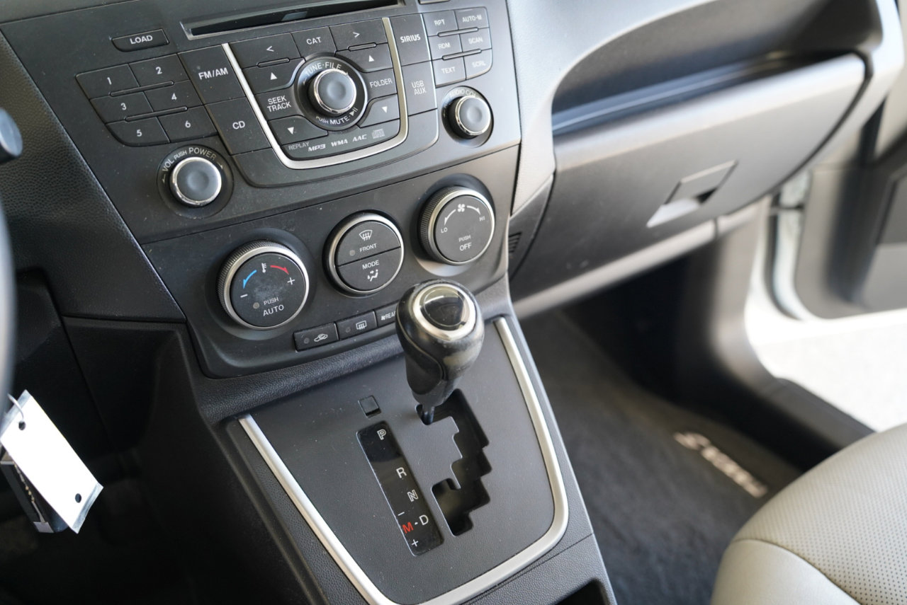 Used 2014 MAZDA MAZDA5 Grand Touring image 21