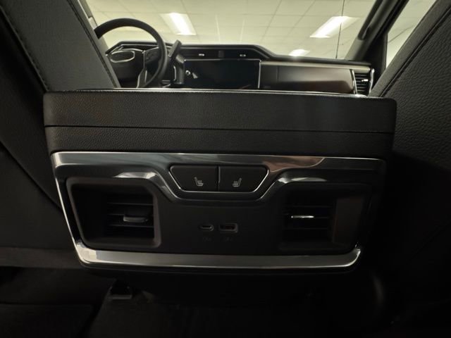 New 2026 GMC Sierra 2500 Denali w/ Denali Reserve Package image 11