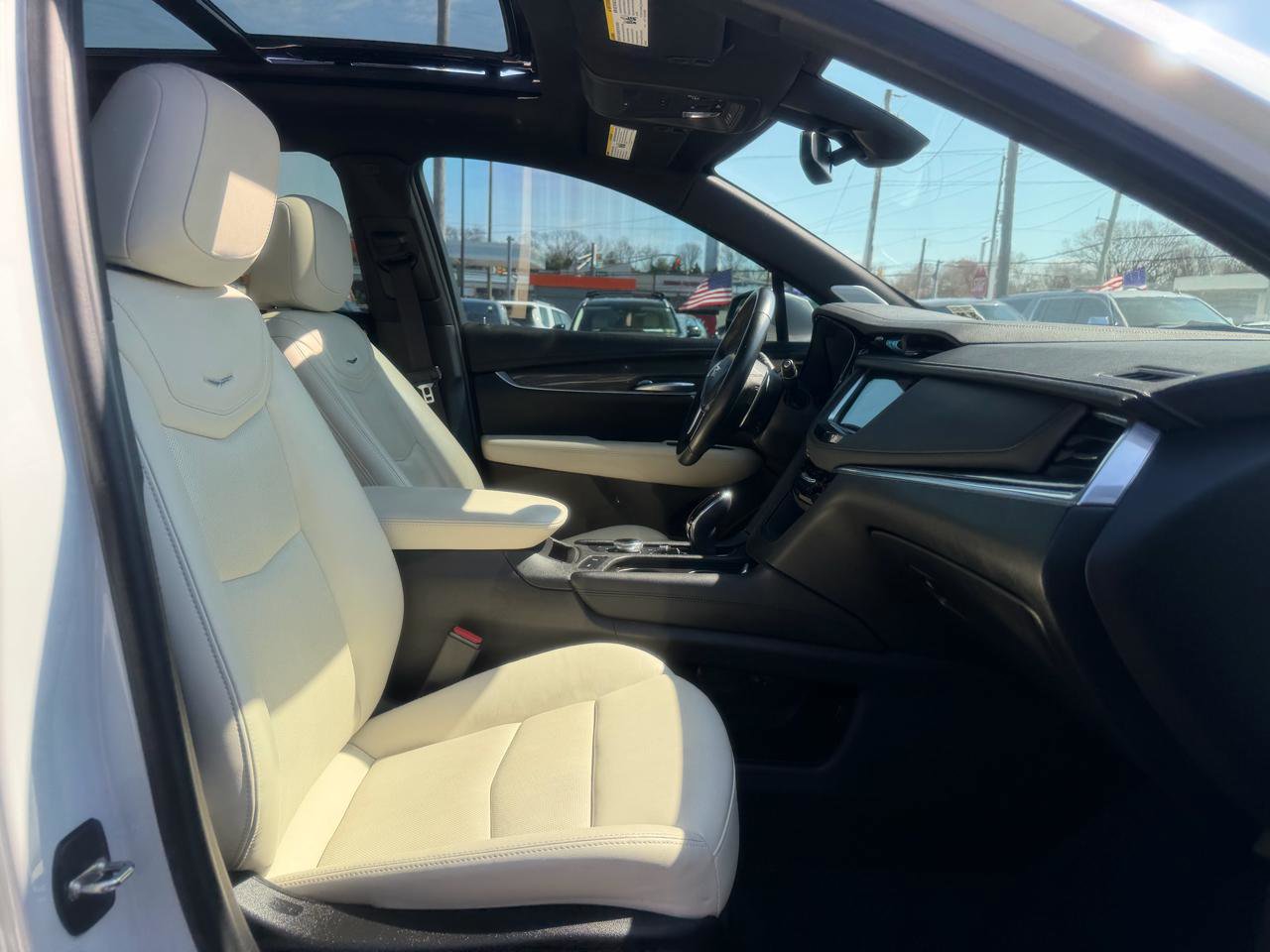 Used 2021 Cadillac XT5 Sportv w/ LPO, Floor Liner Package image 25