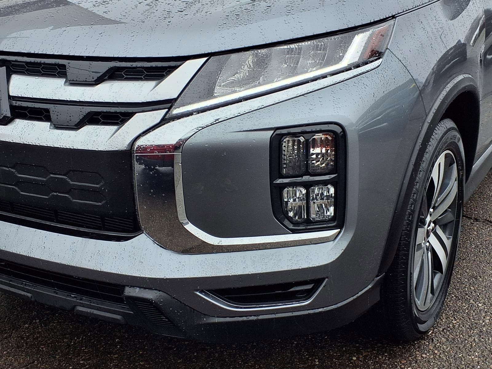 Used 2024 Mitsubishi Outlander Sport ES image 24