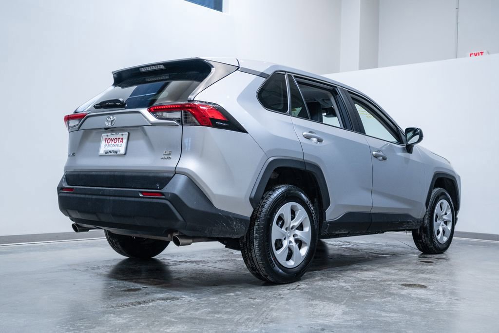 Certified 2024 Toyota RAV4 LE image 9