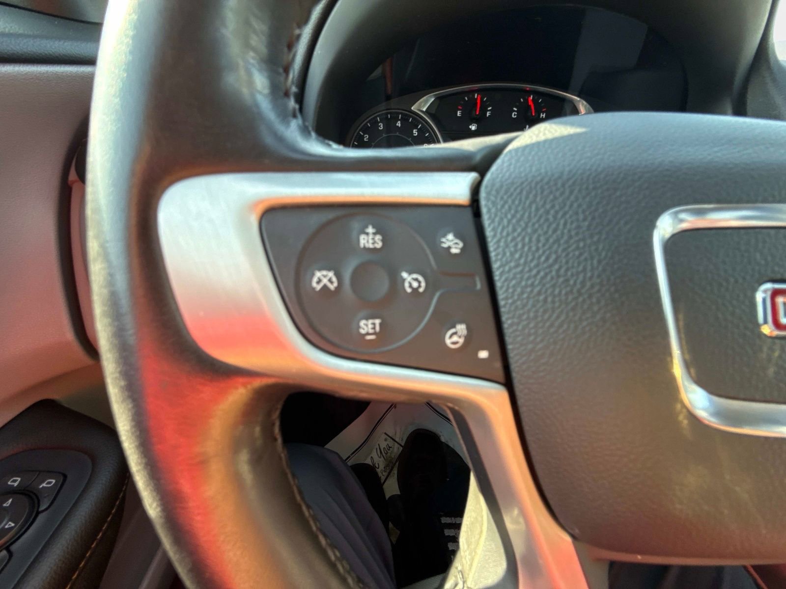 Used 2020 GMC Terrain SLT w/ Preferred Package image 27