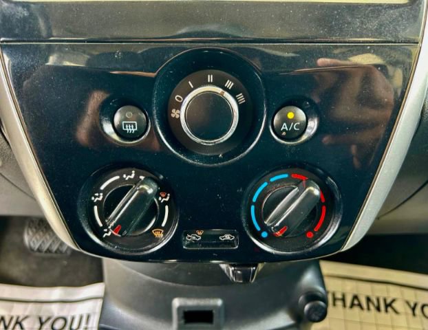 Used 2017 Nissan Versa Note SV image 14