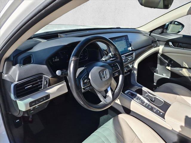 Used 2021 Honda Accord Touring image 10