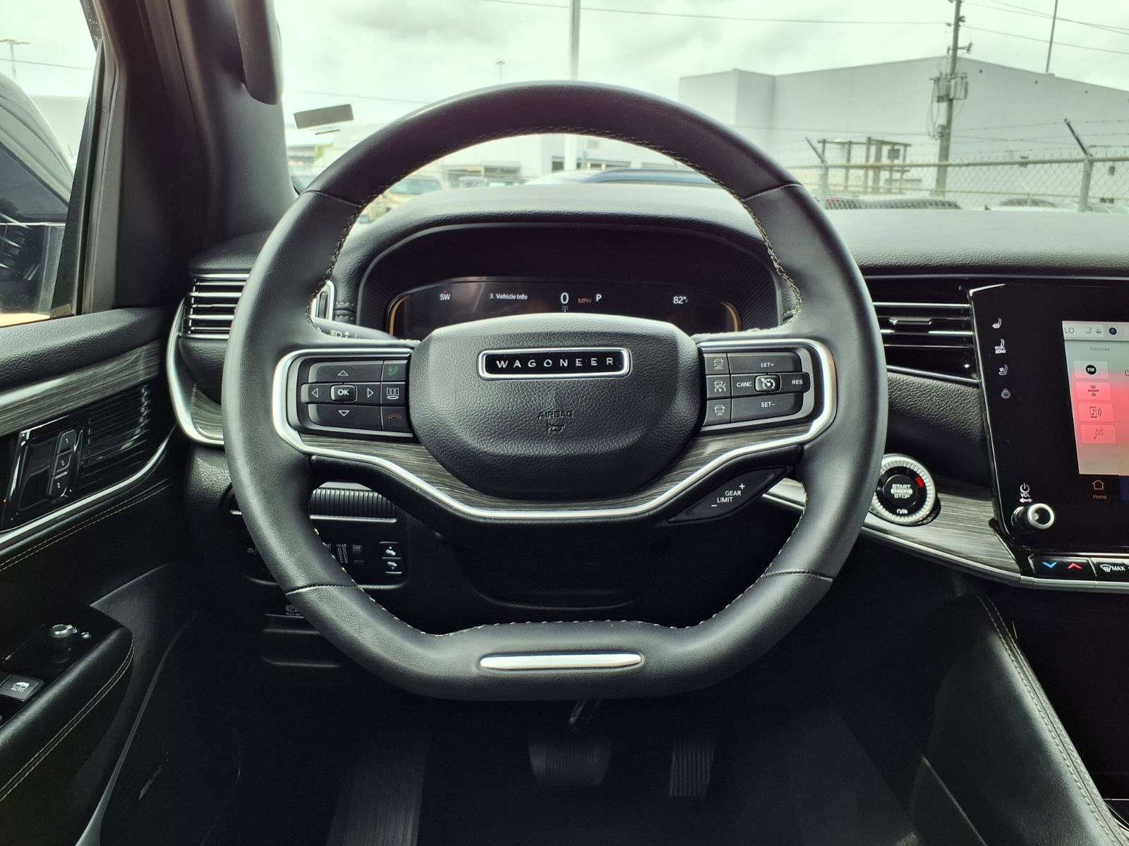 Used 2024 Jeep Wagoneer Series II w/ Flexible Seating Group RWD image 14