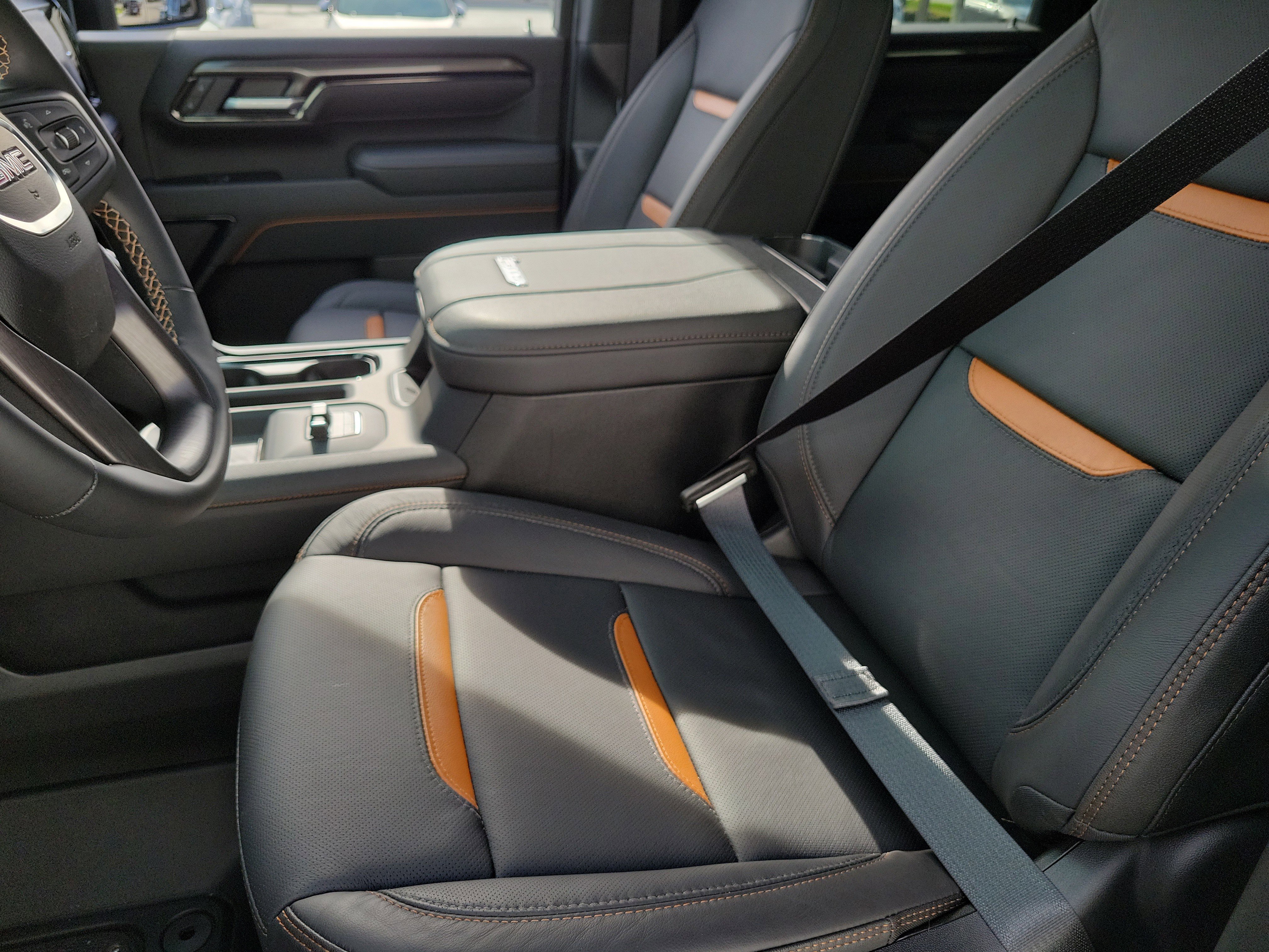 New 2026 GMC Sierra 2500 AT4 w/ AT4 Premium Plus Package image 21