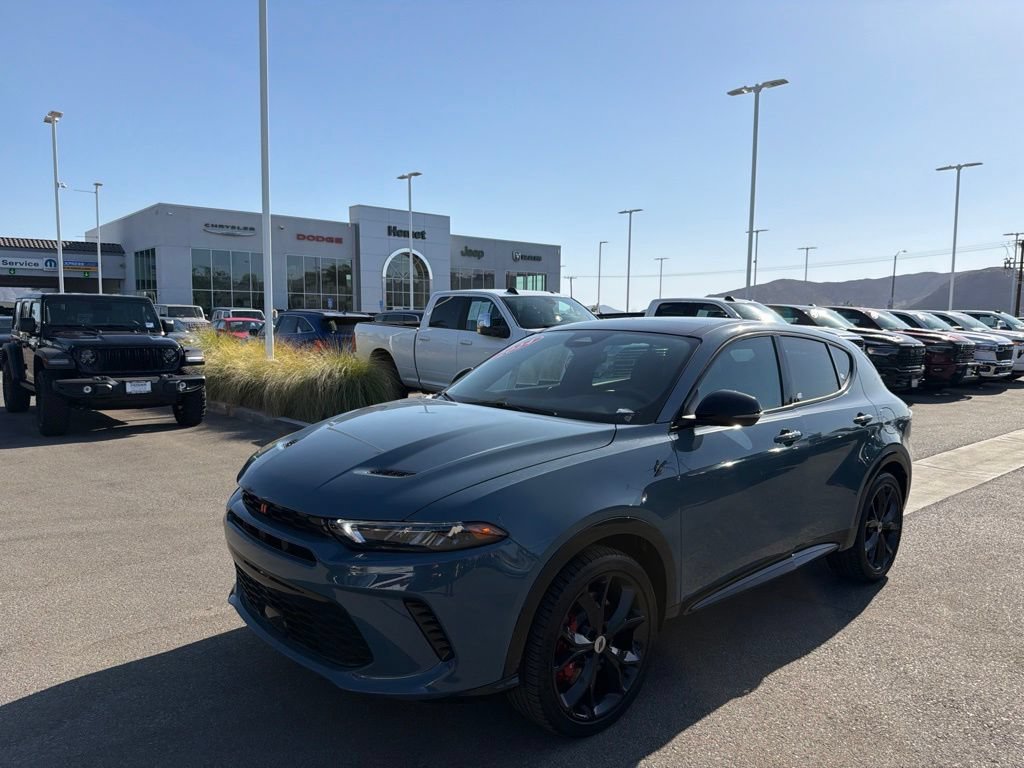 Used 2024 Dodge Hornet R/T Plus AWD/4WD image 11