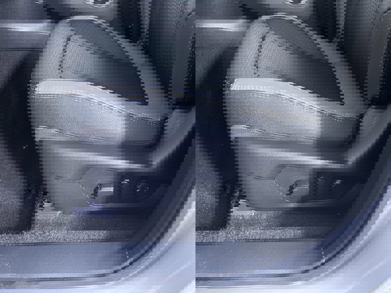 Certified 2025 Subaru Crosstrek 2.5i Wilderness image 13