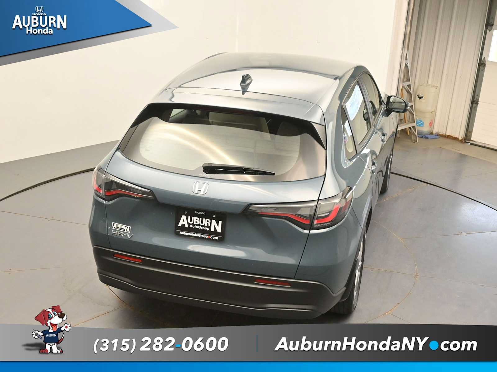 Used 2024 Honda HR-V LX image 32