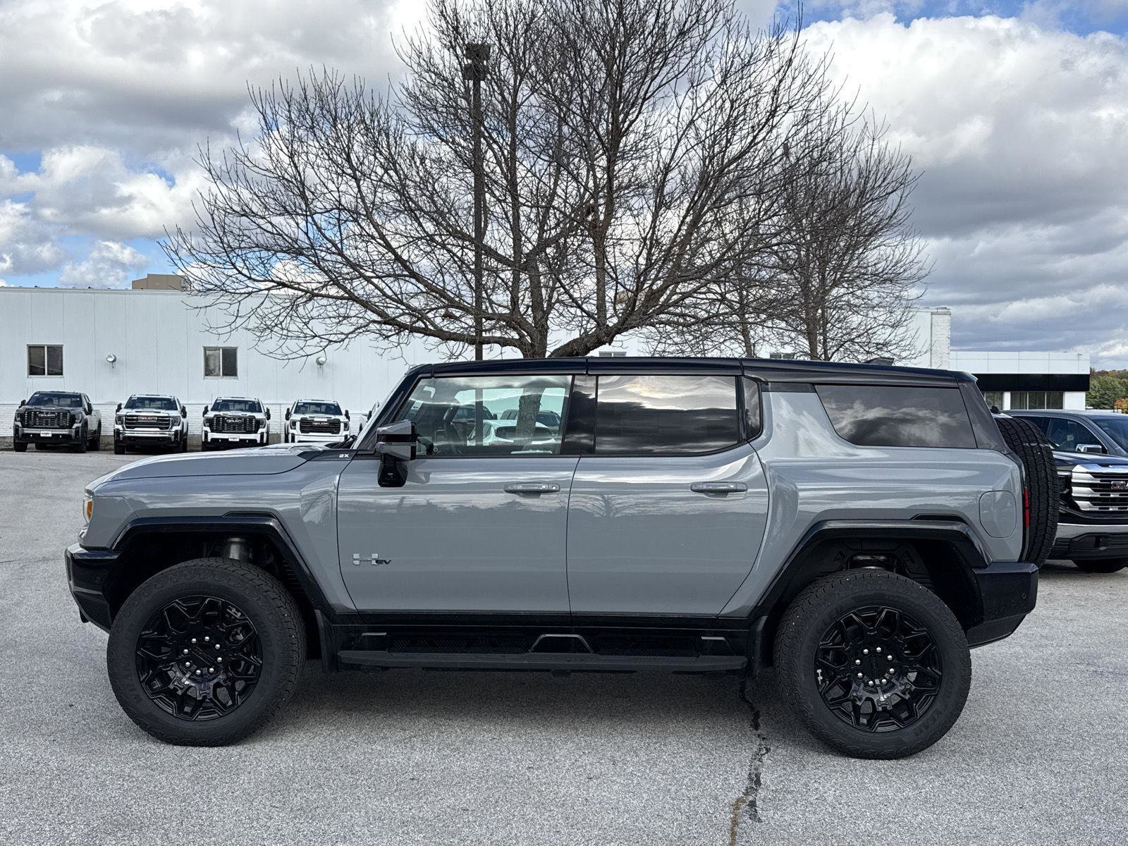 New 2025 GMC Hummer EV 2X image 7
