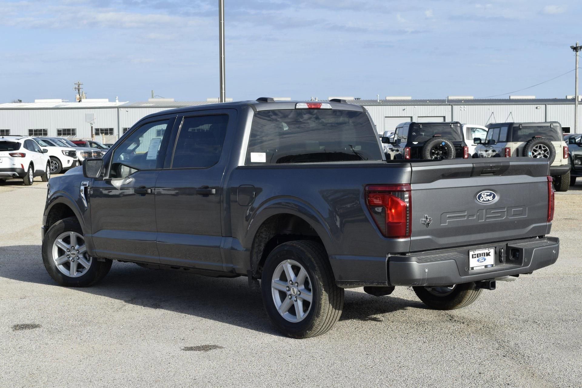 New 2026 Ford F150 XLT w/ Equipment Group 301A Standard image 4