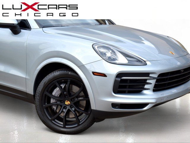 Used 2021 Porsche Cayenne AWD/4WD image 2