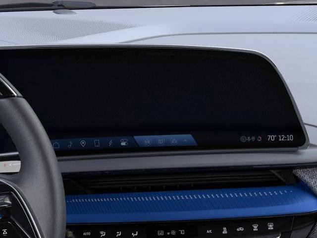 New 2026 Cadillac Optiq Luxury 1 RWD image 20