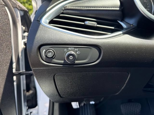 Used 2024 Chevrolet Malibu LT FWD image 21