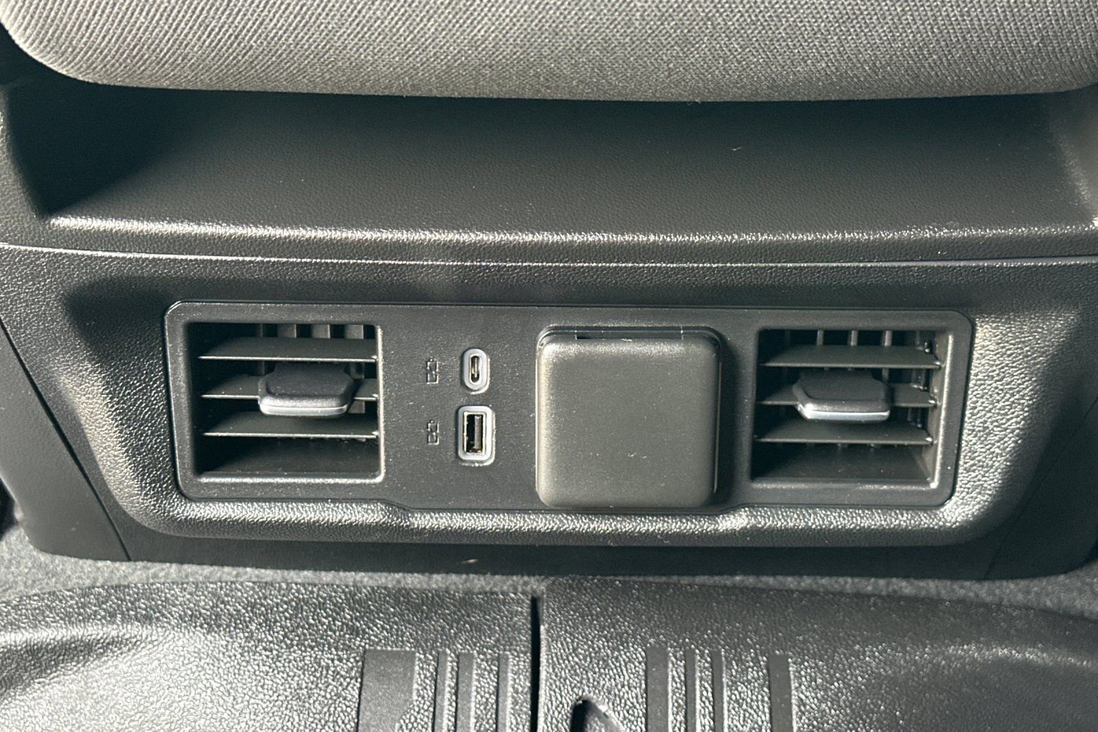 Used 2023 GMC Sierra 1500 Elevation image 15