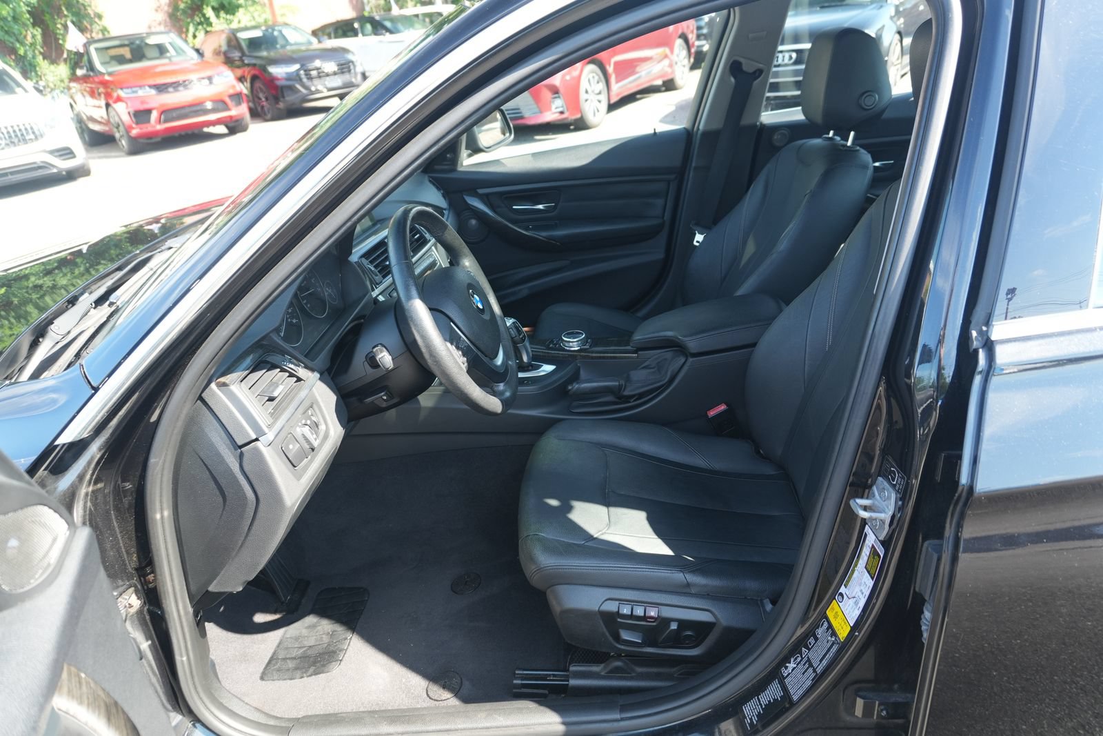 Used 2014 BMW 335i xDrive Sedan AWD/4WD image 13