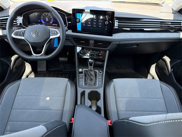 New 2025 Volkswagen Jetta SE image 24