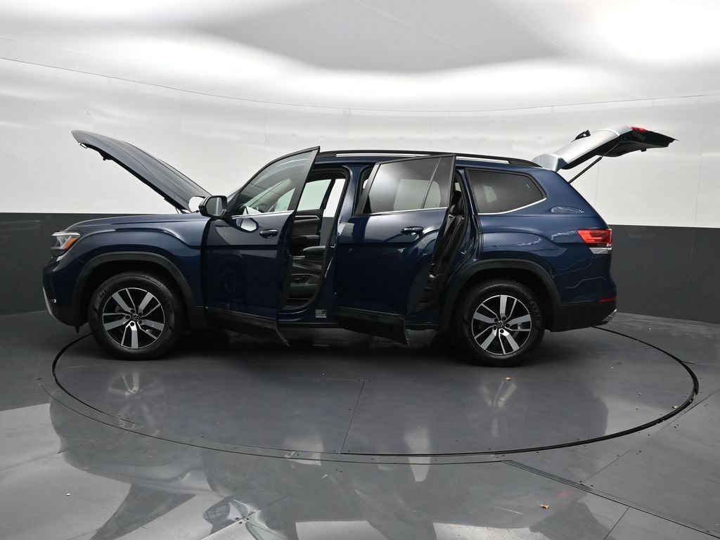 Used 2022 Volkswagen Atlas SE FWD image 30
