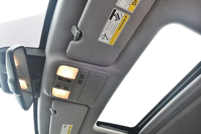 Used 2018 Honda CR-V Touring image 23