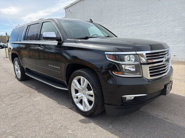 Used 2018 Chevrolet Suburban Premier image 8