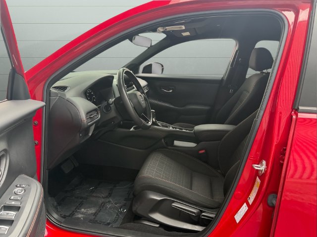 Certified 2024 Honda HR-V Sport image 9