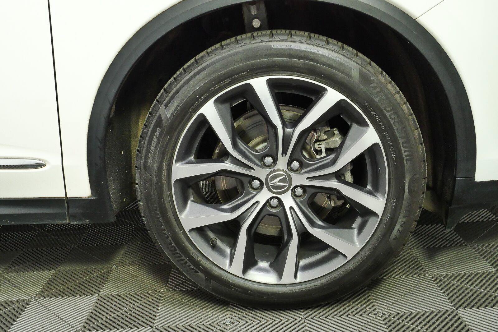 Used 2023 Acura MDX w/ Technology Package AWD/4WD image 37