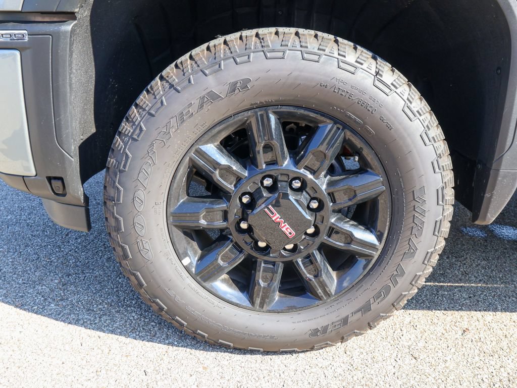 New 2026 GMC Sierra 2500 AT4 w/ AT4 Premium Plus Package AWD/4WD image 39