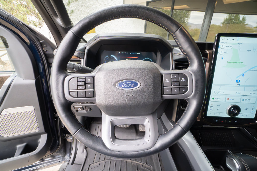 Used 2023 Ford F150 Lightning Lariat AWD/4WD image 12
