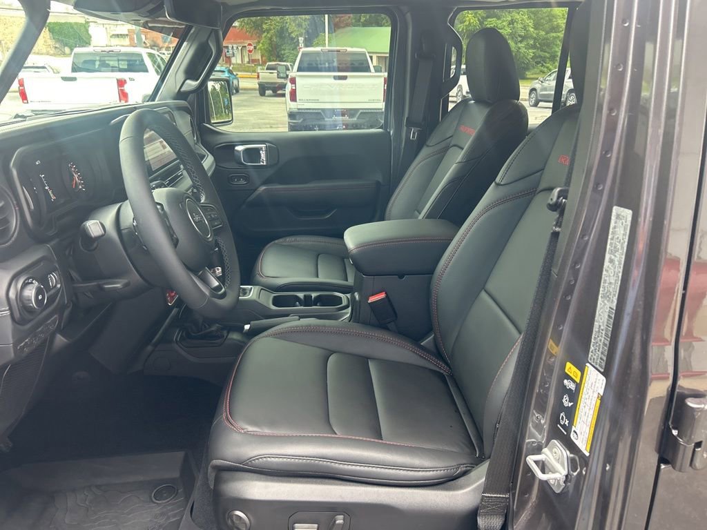 Used 2026 Jeep Wrangler Unlimited Rubicon AWD/4WD image 8