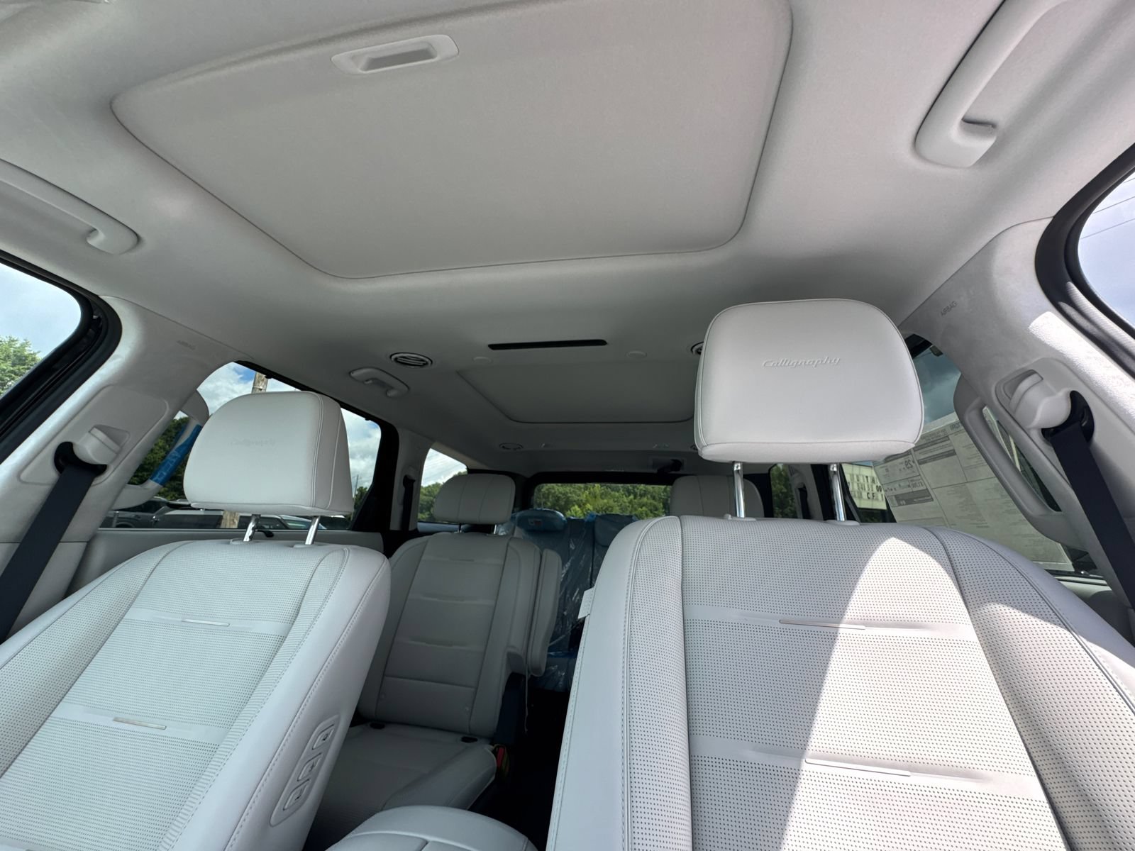 New 2026 Hyundai Palisade Calligraphy AWD/4WD image 33