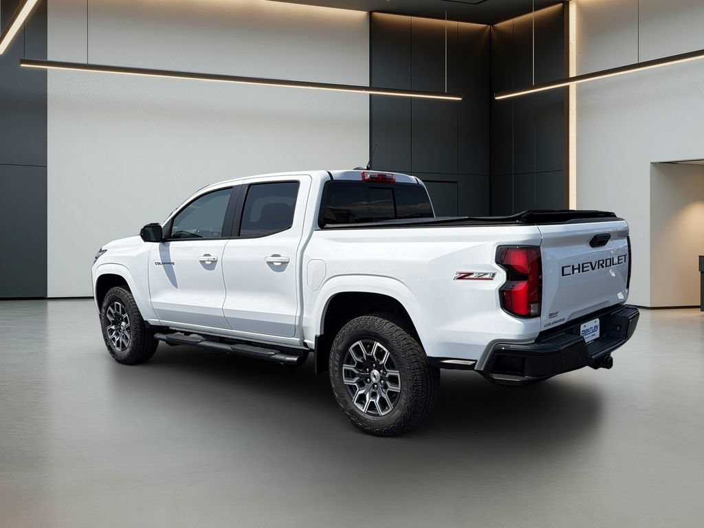 Certified 2025 Chevrolet Colorado Z71 w/ Technology Package AWD/4WD image 3